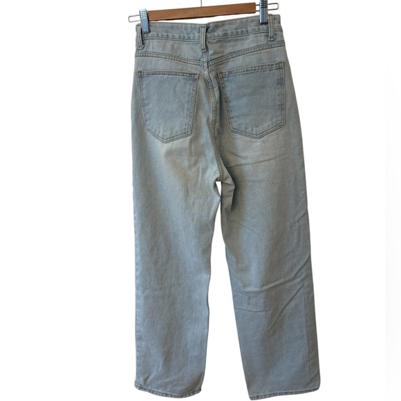 OAK + FORT Light Vintage Wash Straight Leg Jeans in Size Small Baggy Minimalist - Picture 5 of 7